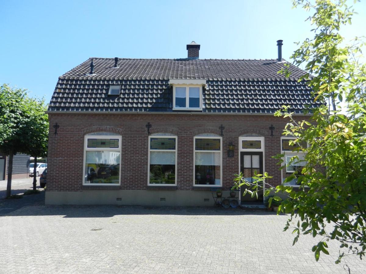 Bed&Breakfast Ons Oda Sint-Oedenrode Exterior photo